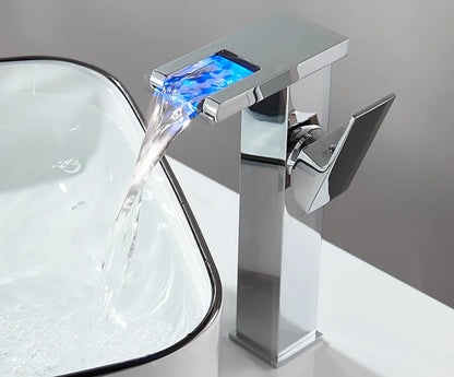 LED mixer tap for washbasin, outdoor decorator with luminous waterfall effect, colors changing according to temperature