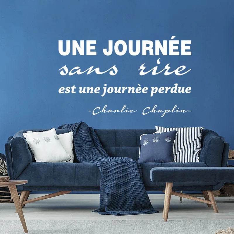 Wall Sticker Journée Sans Rire Est Une Journée Perdue Art Decal Living Room Home Decor Poster French Quote Wall Decor Mural
