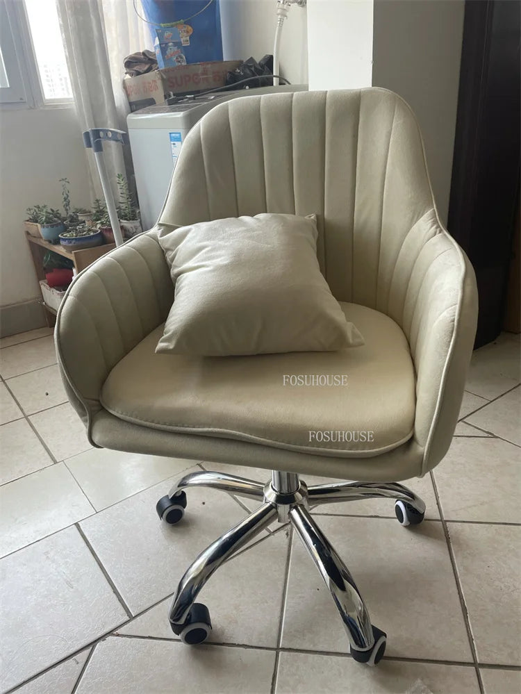 Ergonomic Nordic Office Chair Modern Design with Armrest Soft Cushion Lift Swivel Backrest Computer Chair for Home Conference