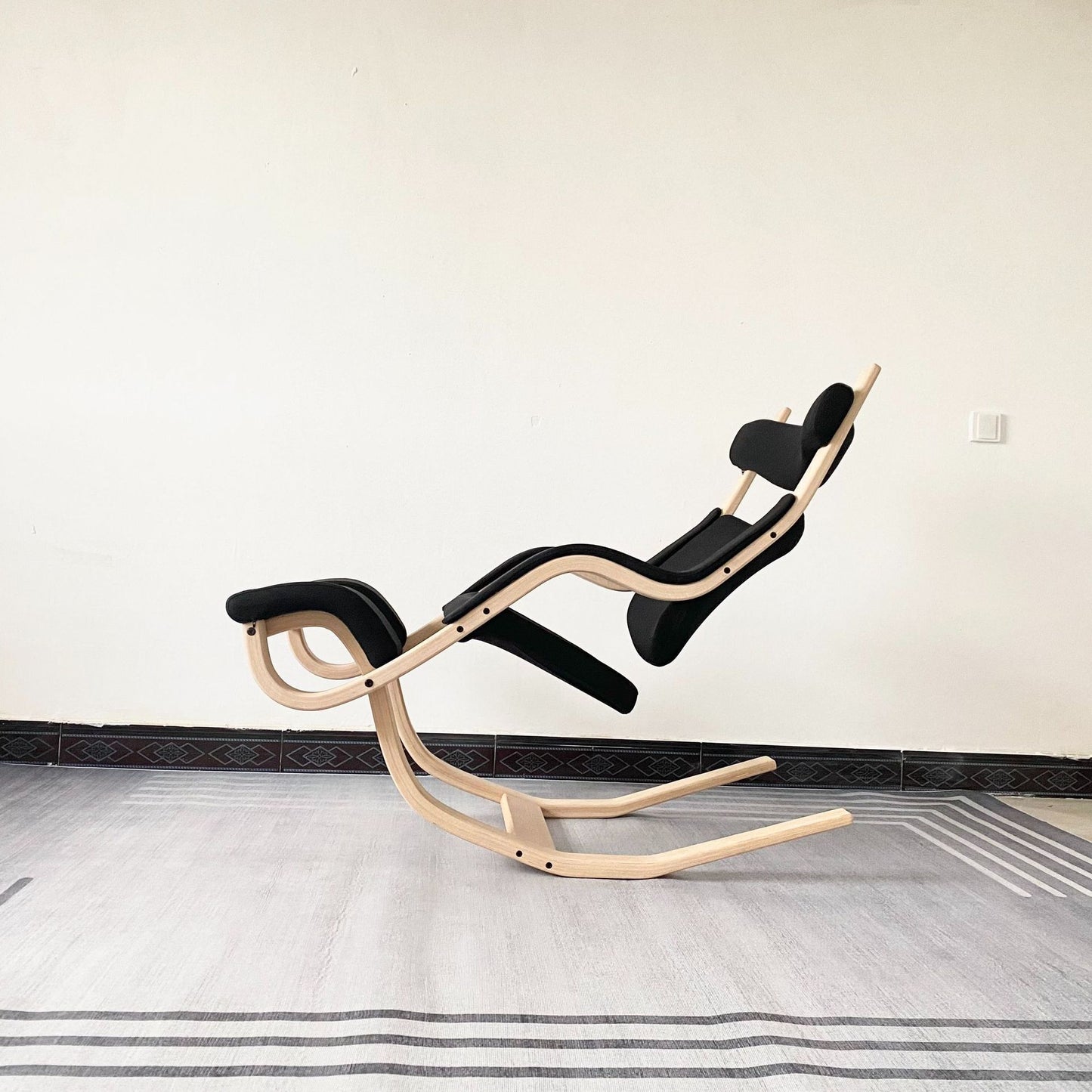 Gravity Balance Chair Zero Gravity Suspension Multi Functional Leisure Single Sofa Lazy Sofa