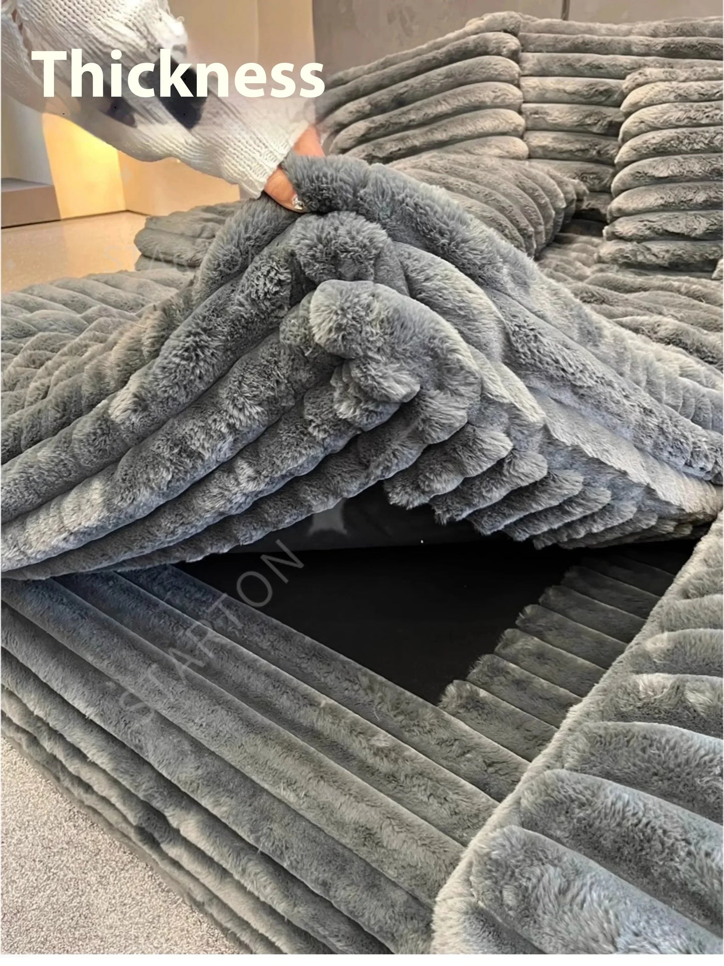 Thick Corduroy Cloud Living Room Sofa Customizable Sofa Extra Wide Suitable for Family Use Vacuum Compression Sofa Furniture