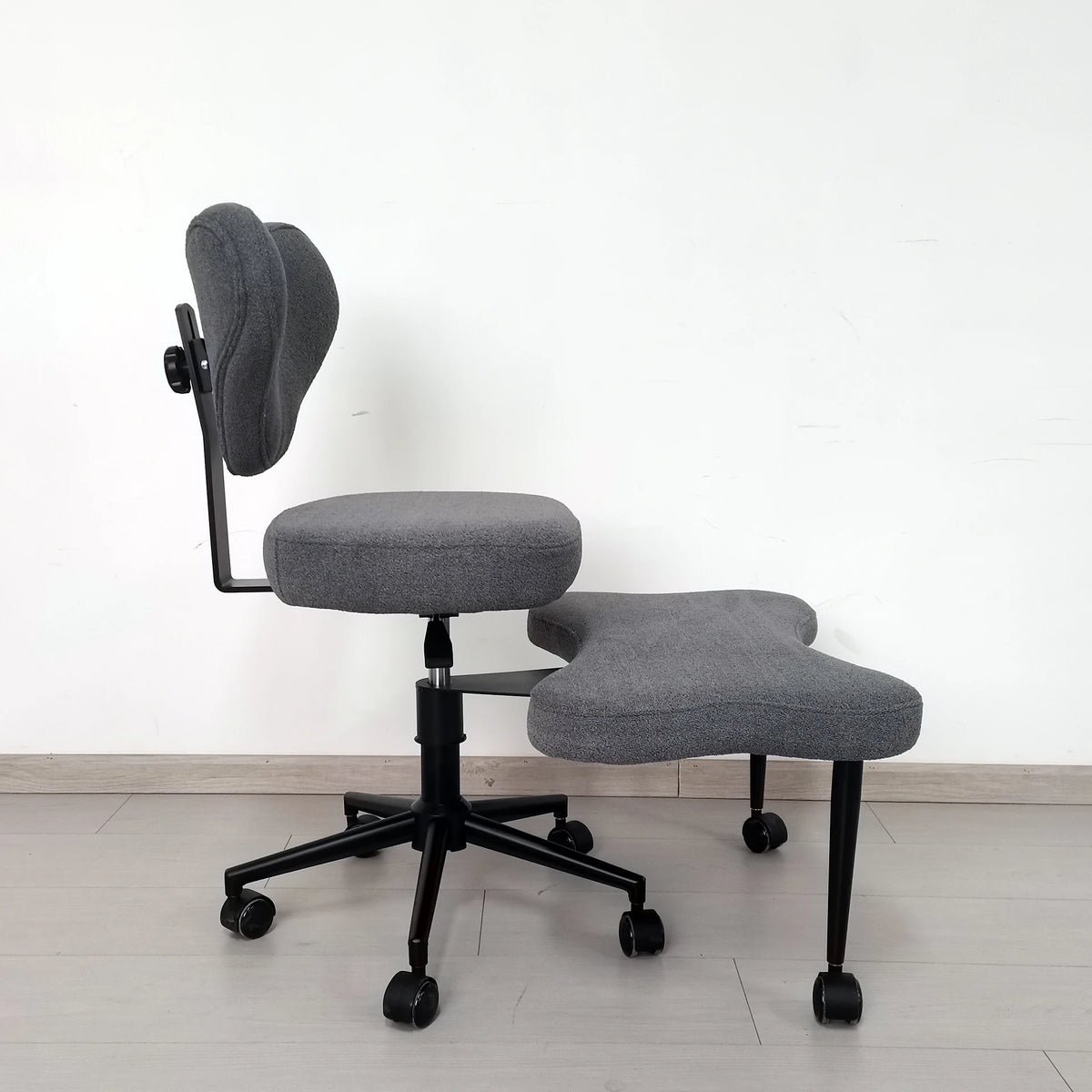 Cross Leg Chair - Meditation Chair with Wheels, ADHD Chair, Height Adjustable Seat, Adjustable Footstool