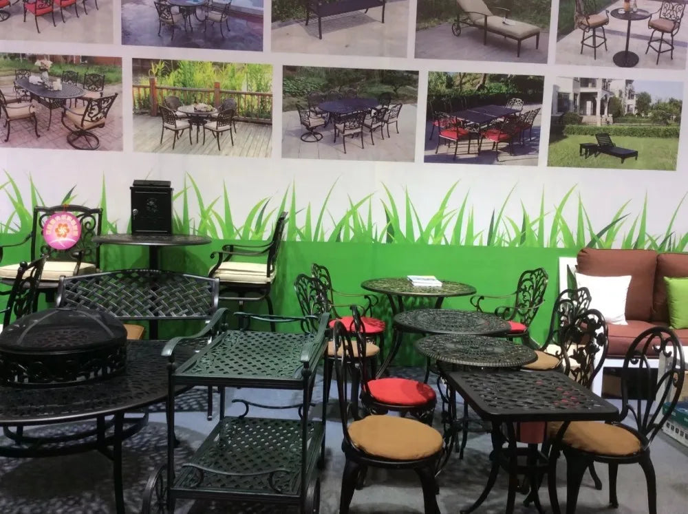 Cast Aluminum Outdoor Furniture Outdoor Bench in Garden