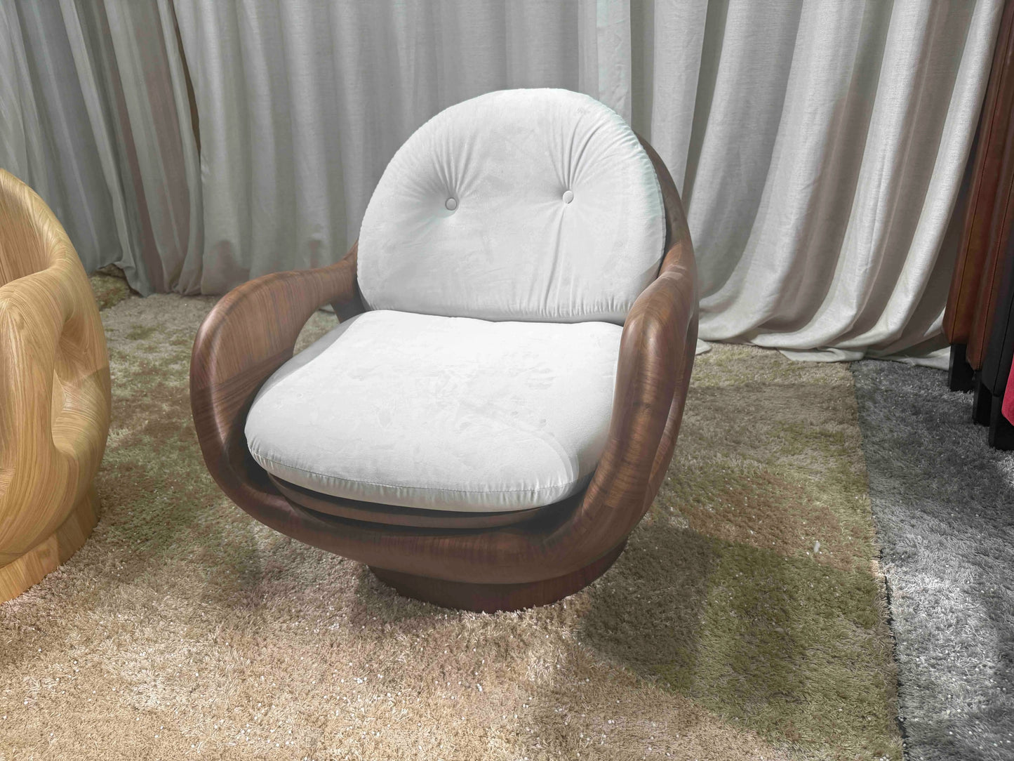 2025 Italy's new creative leisure  easy leisure recliningr simple rocking chair velvet fabric l
