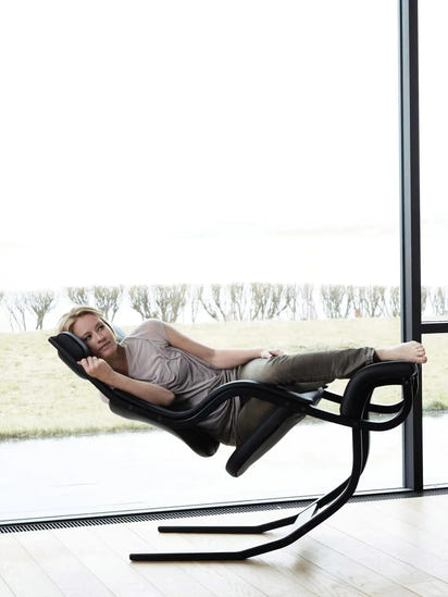 Gravity Balances Zero Gravity Suspension Multi functional Leisure Single Person Sofa Kneeling Correction