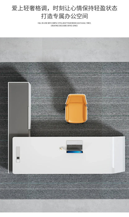 Minimalist Luxury High-end Designer Office Desk Fashionable High-end Modern Simple European Aesthetic Scrivania Trendy Furniture