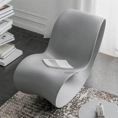 European Plastic Living Room Chairs Lazy Single Sofa Chair Designer Lounge Chair Living Room Furniture Creative Rocking Chair