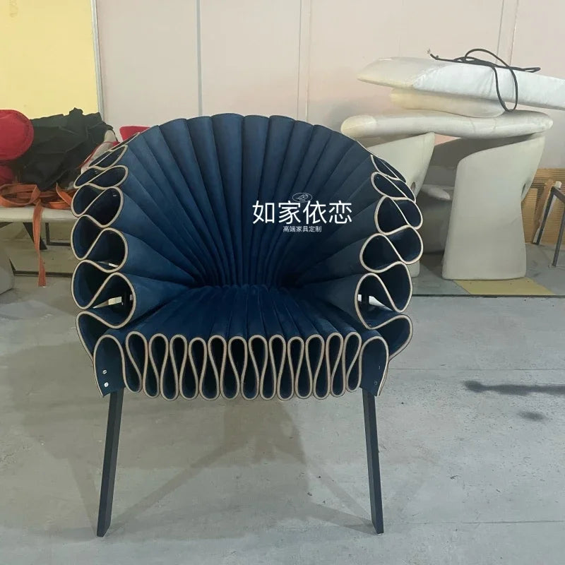 Nordic minimalist living room special-shaped single sofa chair