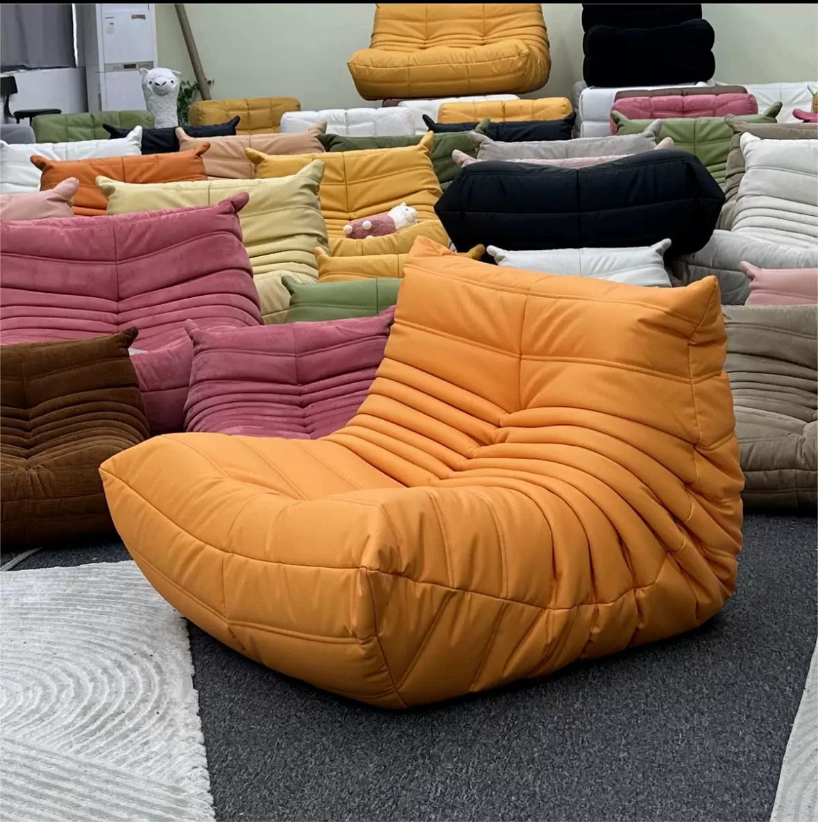 Lazy sofa, togo caterpillar sofa, light luxury, simple Internet celebrity creative chair, suede freehand space recliner