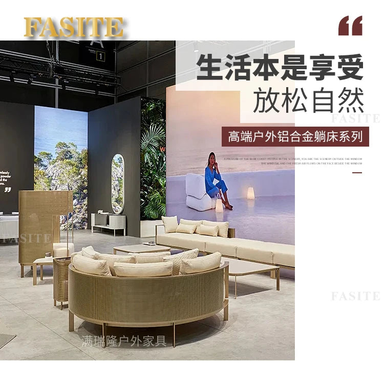 Villa Swimming Pool Outdoor Sofa Courtyard Garden Balcony Large Round Bed Beach Outdoor Lounger Champagne Gold