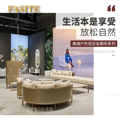 Villa Swimming Pool Outdoor Sofa Courtyard Garden Balcony Large Round Bed Beach Outdoor Lounger Champagne Gold