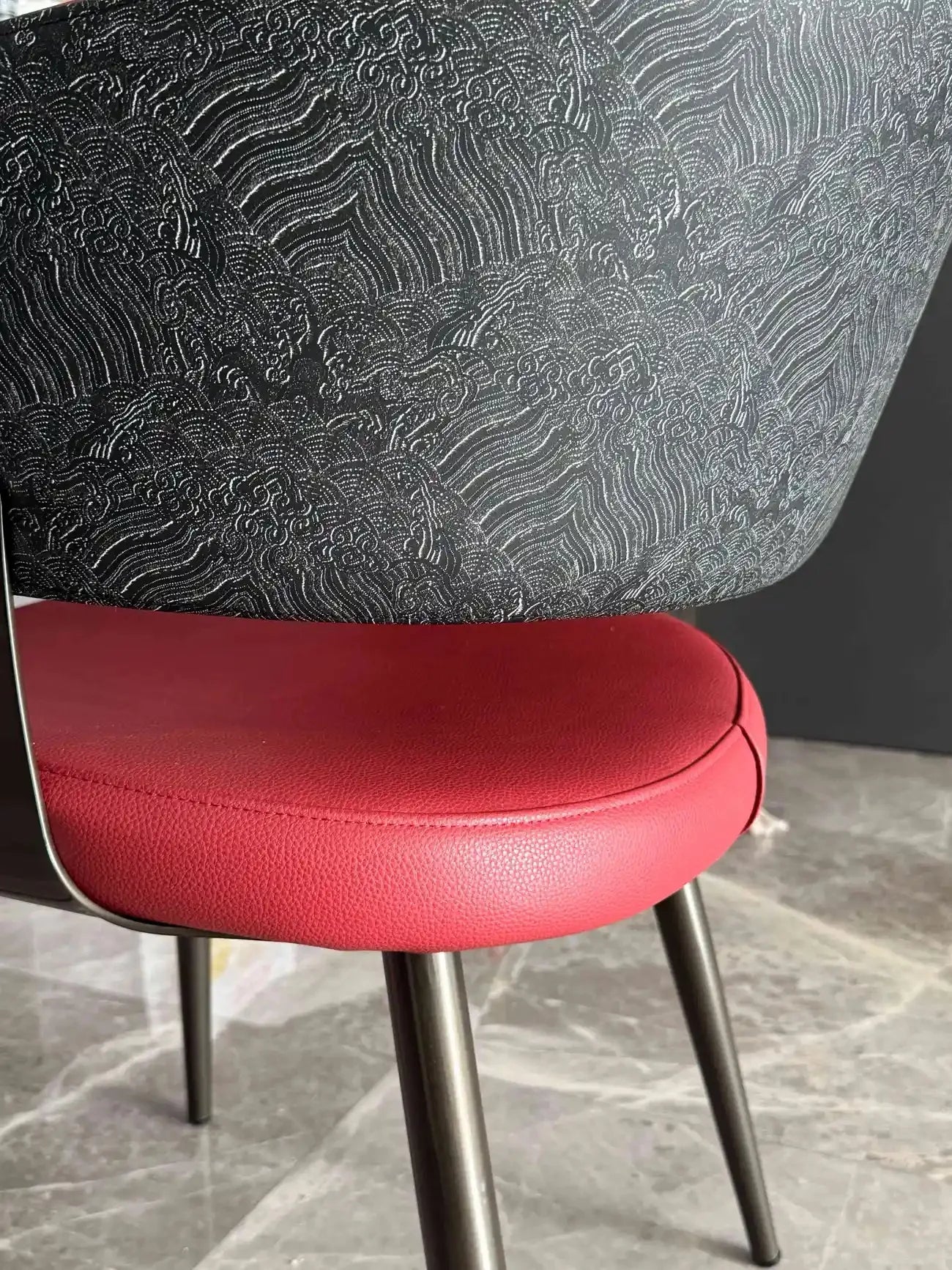 2pcs Modern Minimalist Dining Chairs with Backrest for Home Table And Hotel Island Bar Stools with Armrests