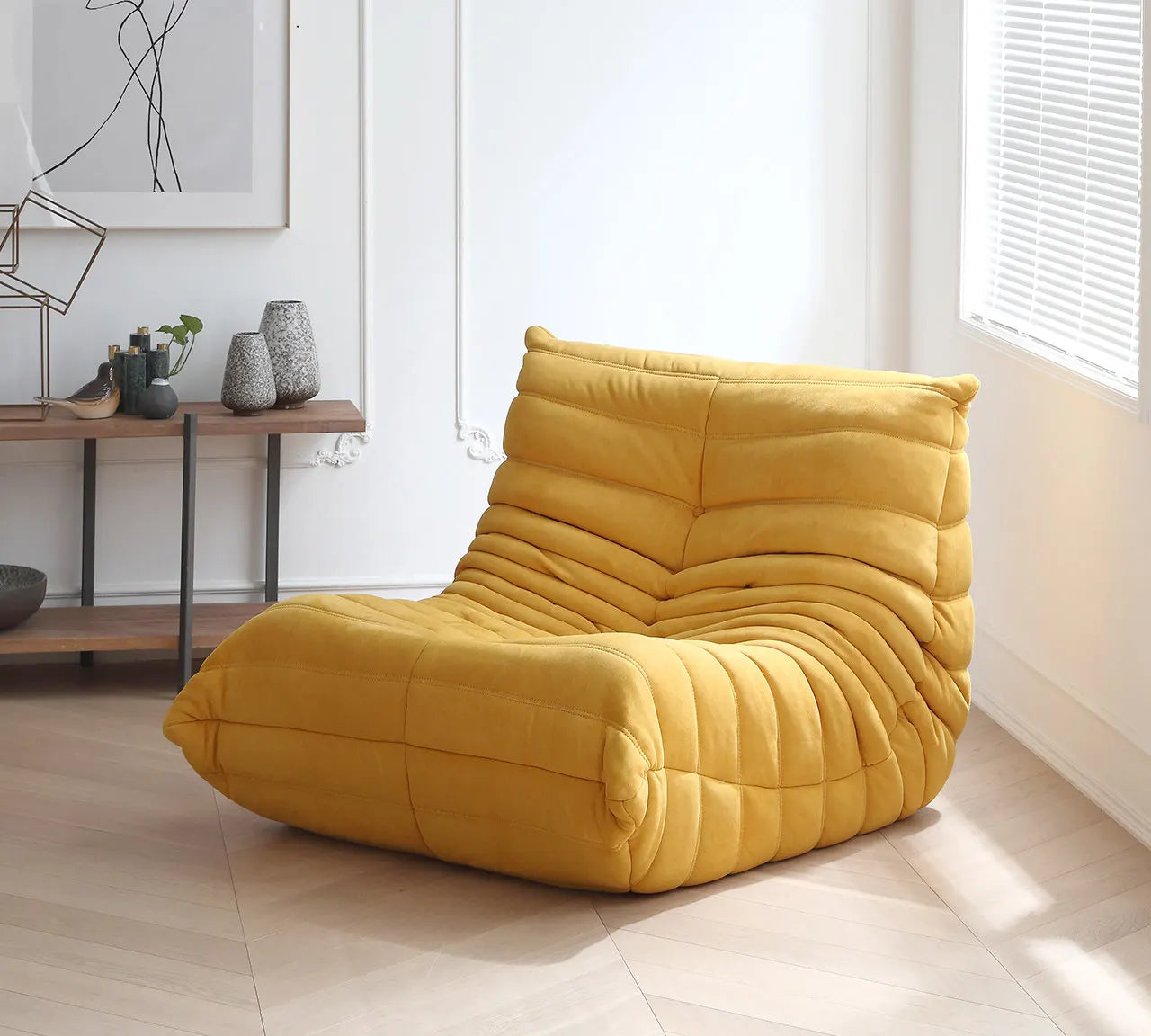 Nordic Internet Celebrity Caterpillar Lazy Small Sofa, Flannel Living Room Balcony Curved Floor Single Chair