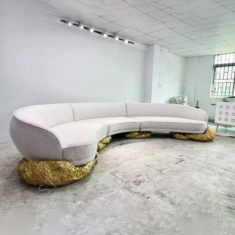 Manufacturer Villa Home Family Furniture Copper Base Nordic Curved Living Room Sofas 5-6 Seats White Fabric Modern Curved Sofa