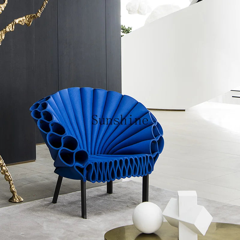 Nordic design art peacock open screen petals creative circle light special-shaped leisure single chair