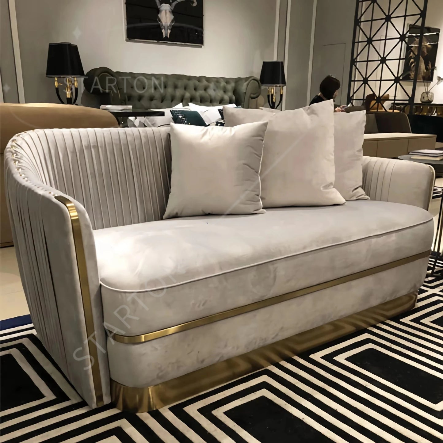 Factory Direct Sales of the Latest Design Luxury Sofa，Velvet Apricot Fabric Living Room Sofa for Hotel Apartment，Sizes Availa