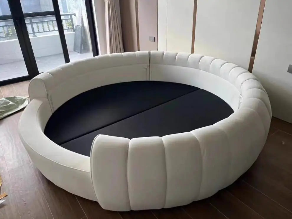 Round Double Bed Upholstered Bed Wooden Frame Family Hotel Princess Bedroom Bed