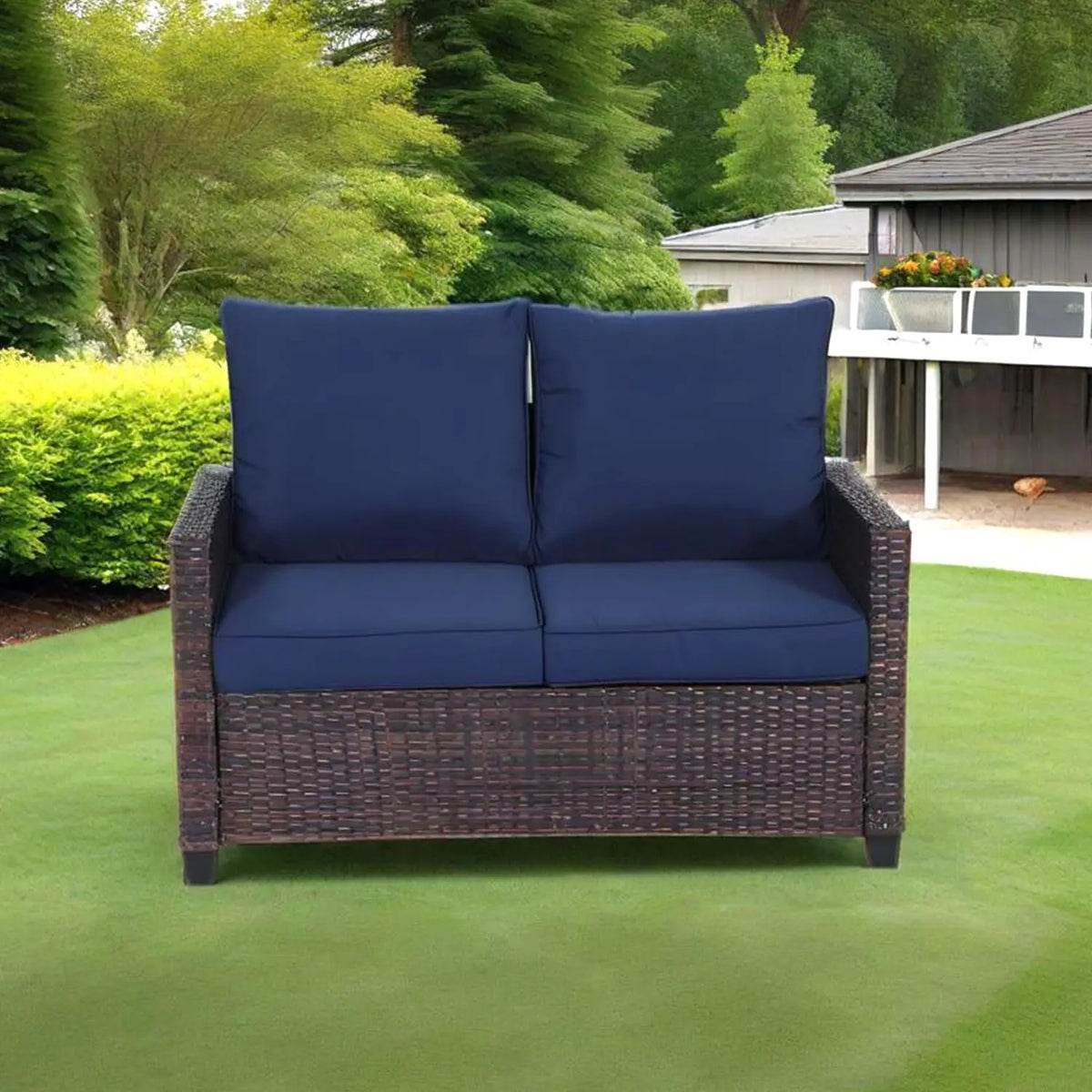 Outdoor sofa with detachable thickened cushions and backrests. It is a waterproof rattan sofa, suitable for gardens, backyards,