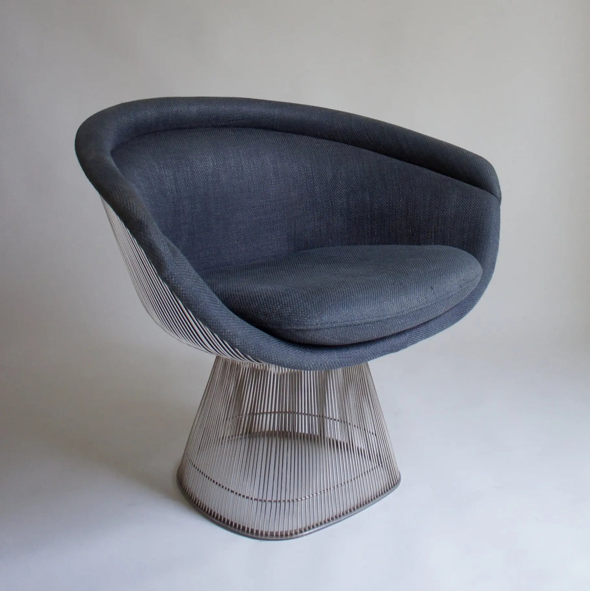 Creative leisure sofa, navy blue lazy minimalist sofa chair