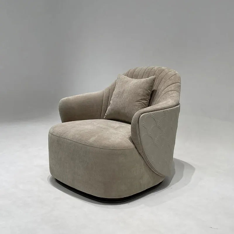 Italian light luxury single sofa chair villa living room home leather armchair model house designer leisure chair