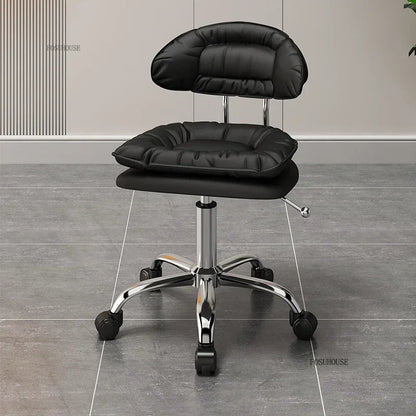Italian Professional Barber Chairs for Beauty Salon Furniture Barber Chair Minimalist Lift Backrest Salon Chair for Hair Stylist
