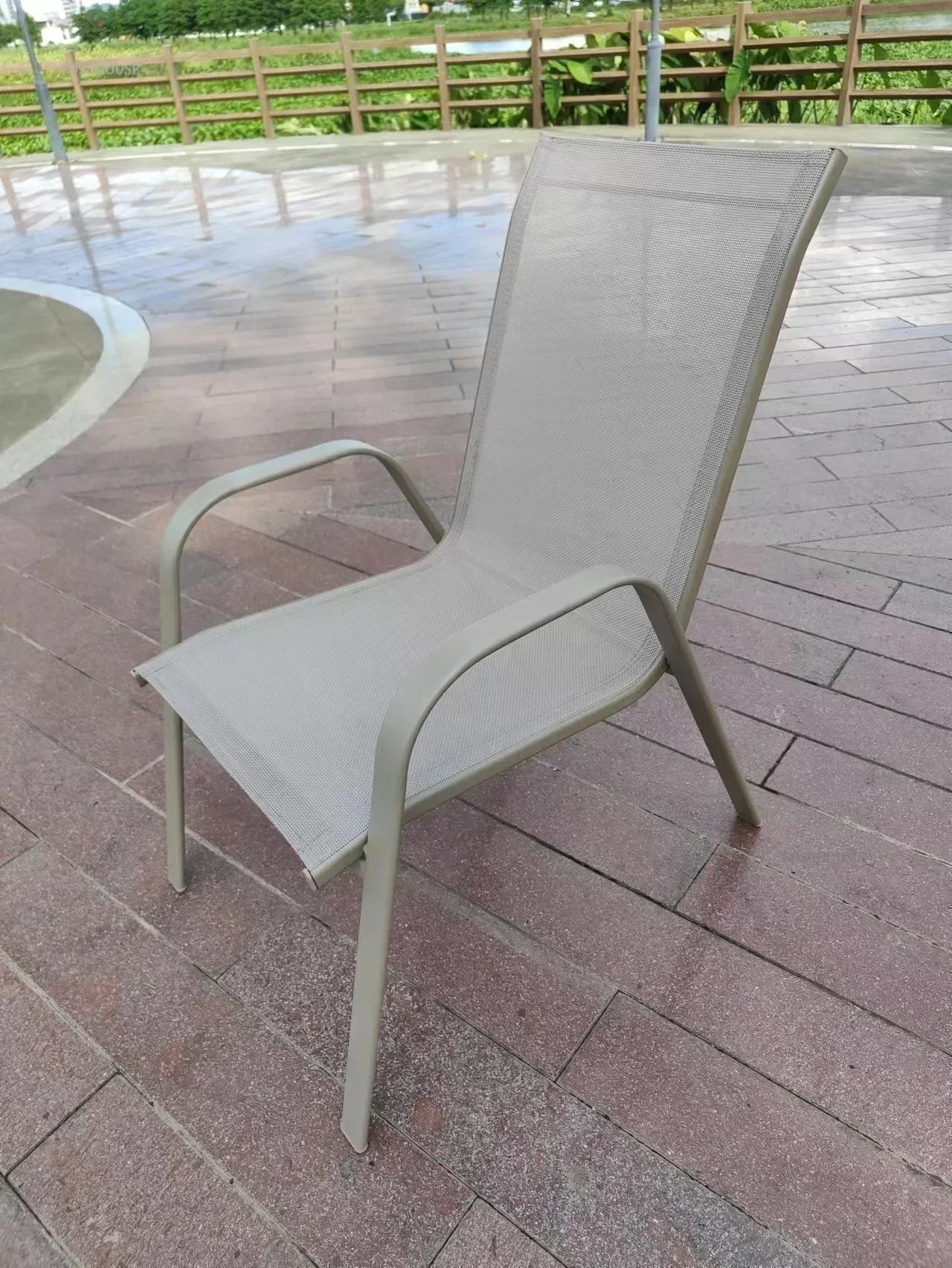 Nordic Beach Chairs Home Leisure Back Armchairs Outdoor Courtyard Balcony Waterproof and Sunscreen Iron Chair Outdoor Furniture