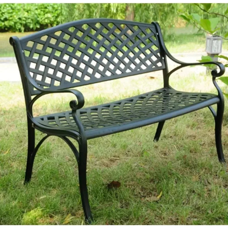 Cast Aluminum Outdoor Furniture Outdoor Bench in Garden