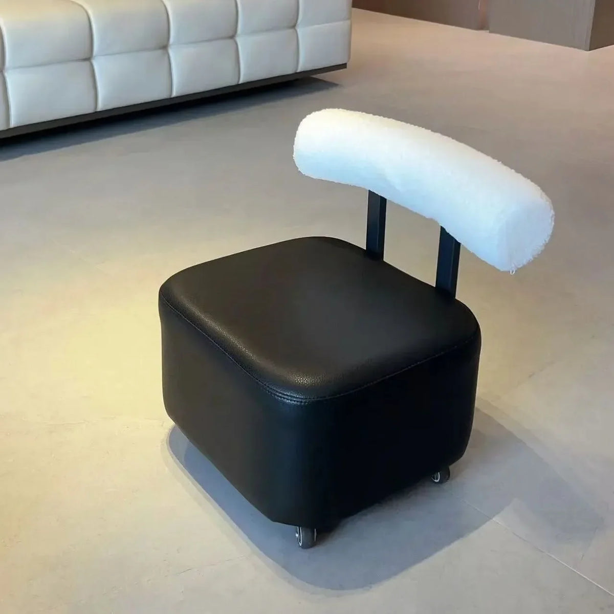 Household yo-stool simple shoe changing stool, backrest sofa pulley stool,  universal wheel rotating creative low stool
