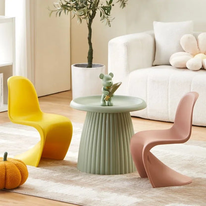Elegant Clear Plastic Chair with Acrylic Backrest for Living Room Dining Stylish S Shaped Transparent Plastic Dining Stool