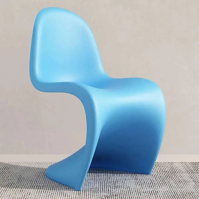 Nordic Plastic Dining Chairs Transparent Lazy Designer Ergonomic Dining Chairs Accent Desk Minimalist Muebles Acrylic Furniture