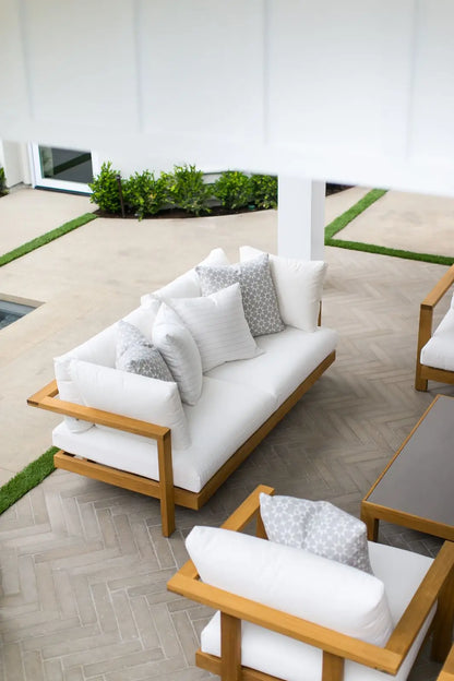 Nordic Modern Design Outdoor Rattan Furniture Rainproof Sunproof for Courtyard Balcony Villa Open-Air Leisure Outdoor Sofa Set