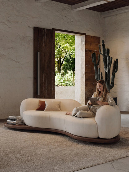 Medieval wabi-sandy wind solid wood curved living room small apartment hotel homestay reception sofa