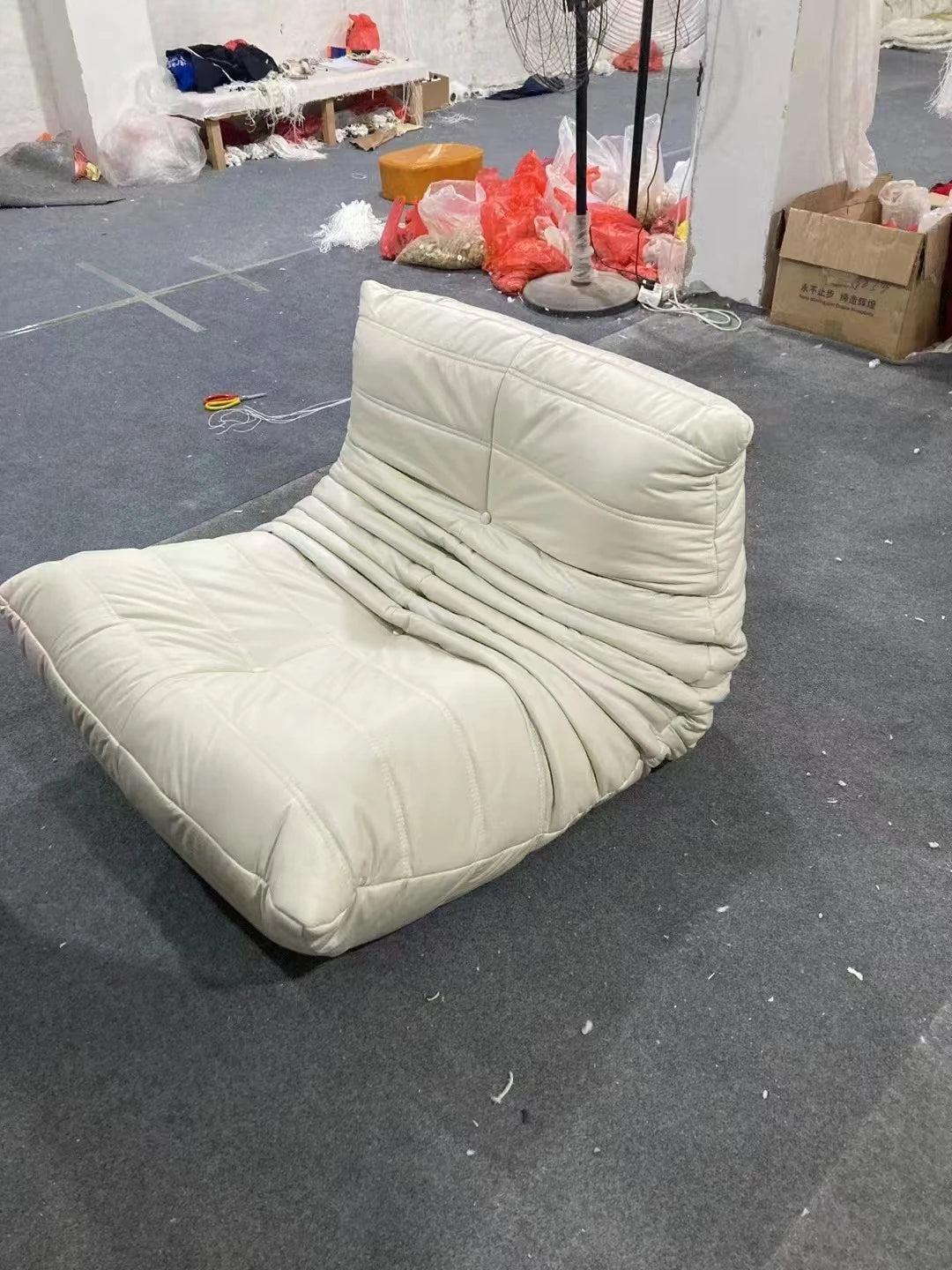 Lazy sofa, togo caterpillar sofa, light luxury, simple Internet celebrity creative chair, suede freehand space recliner