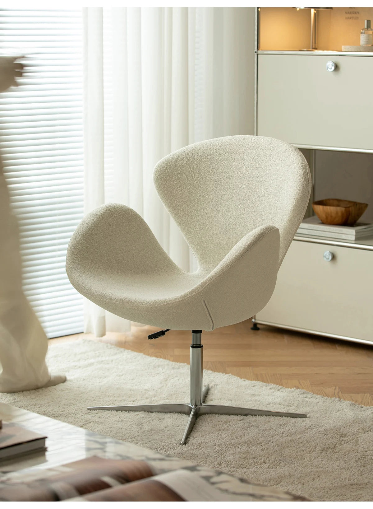 Single sofa chair swivel chair Nordic designer creative simple casual ins swan chair