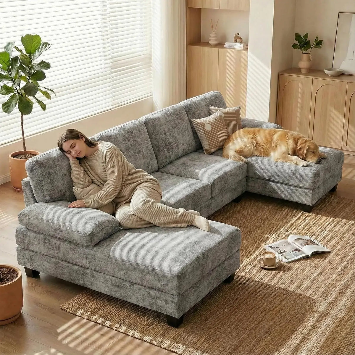 U-shaped Sectional Sofa, Comfortable Chenille Four-seat Sofa Set, with Removable Cushions, Customizable.