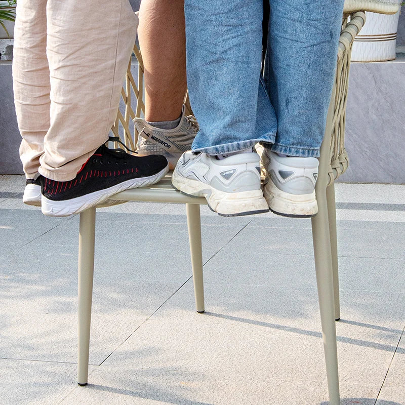 Factory Wholesale Good Quality Modern Wpc Patio Table And Chairs Set Talking Dining Furniture