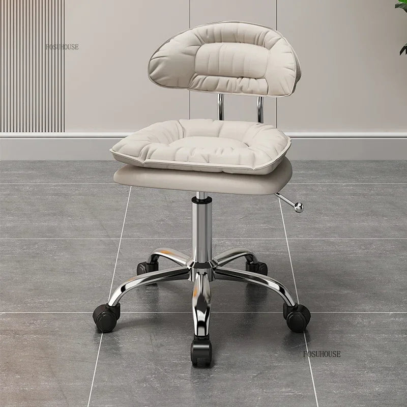 Italian Professional Barber Chairs for Beauty Salon Furniture Barber Chair Minimalist Lift Backrest Salon Chair for Hair Stylist