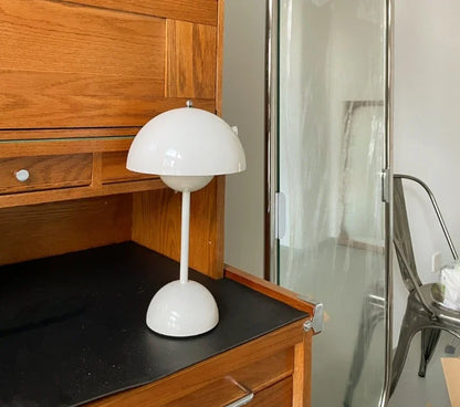 Nordic modern minimalist bedroom bedside lamp creative  flower bud cream style small table