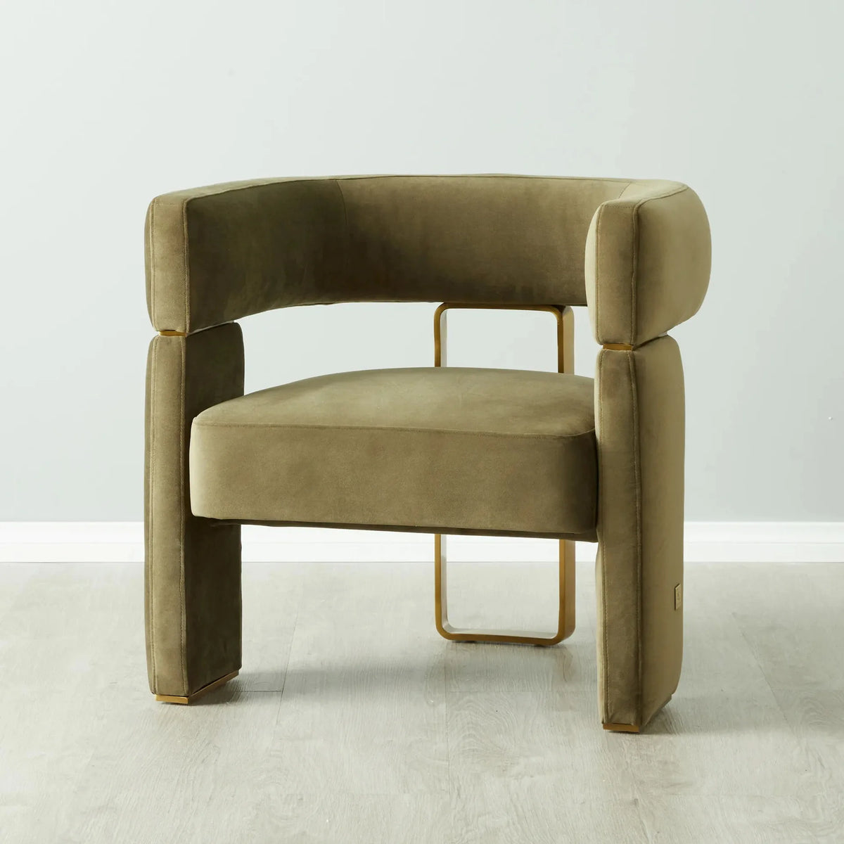 Modern simple fabric negotiation leisure sofa chair designer single  Internet celebrity  Nordic metal leisure chair