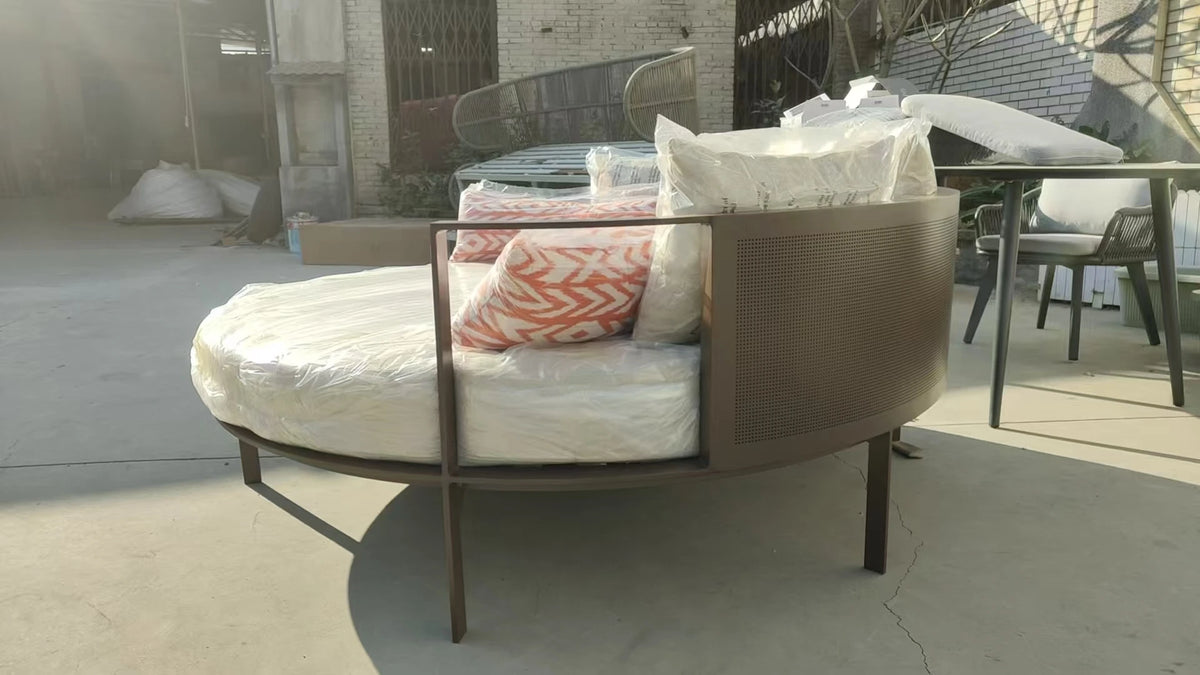 Modern design outdoor aluminum frame garden furniture relaxing beach loungers and hotel fabric round sofa bed