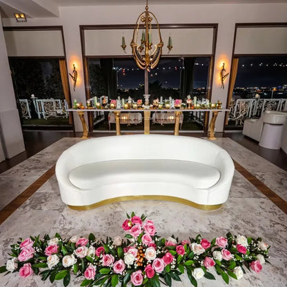 Luxurious modern romantic banquet sofa for family weddings and various event decorations