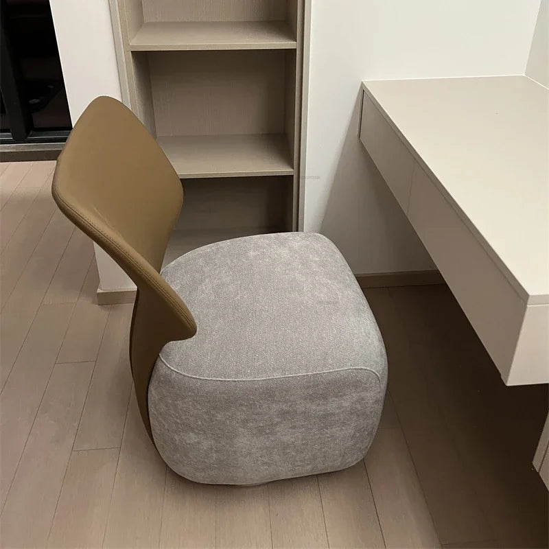 Modern Designer Leisure Living Room Chair Balcony Back Chair Living Room Furniture Nordic Luxury Small Apartment Lazy Sofa Chair