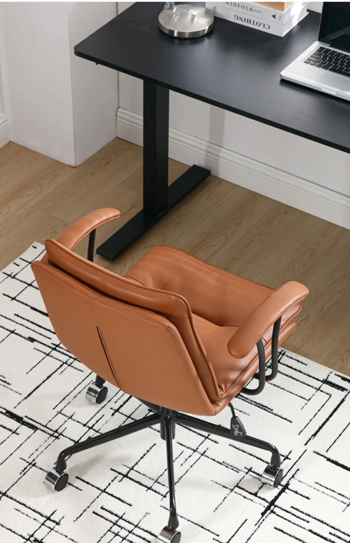 Light Luxury Leather Office Chair Computer Chair Home Comfortable Sedentary Ergonomic Chai r Study Ch air Boss Cha ir
