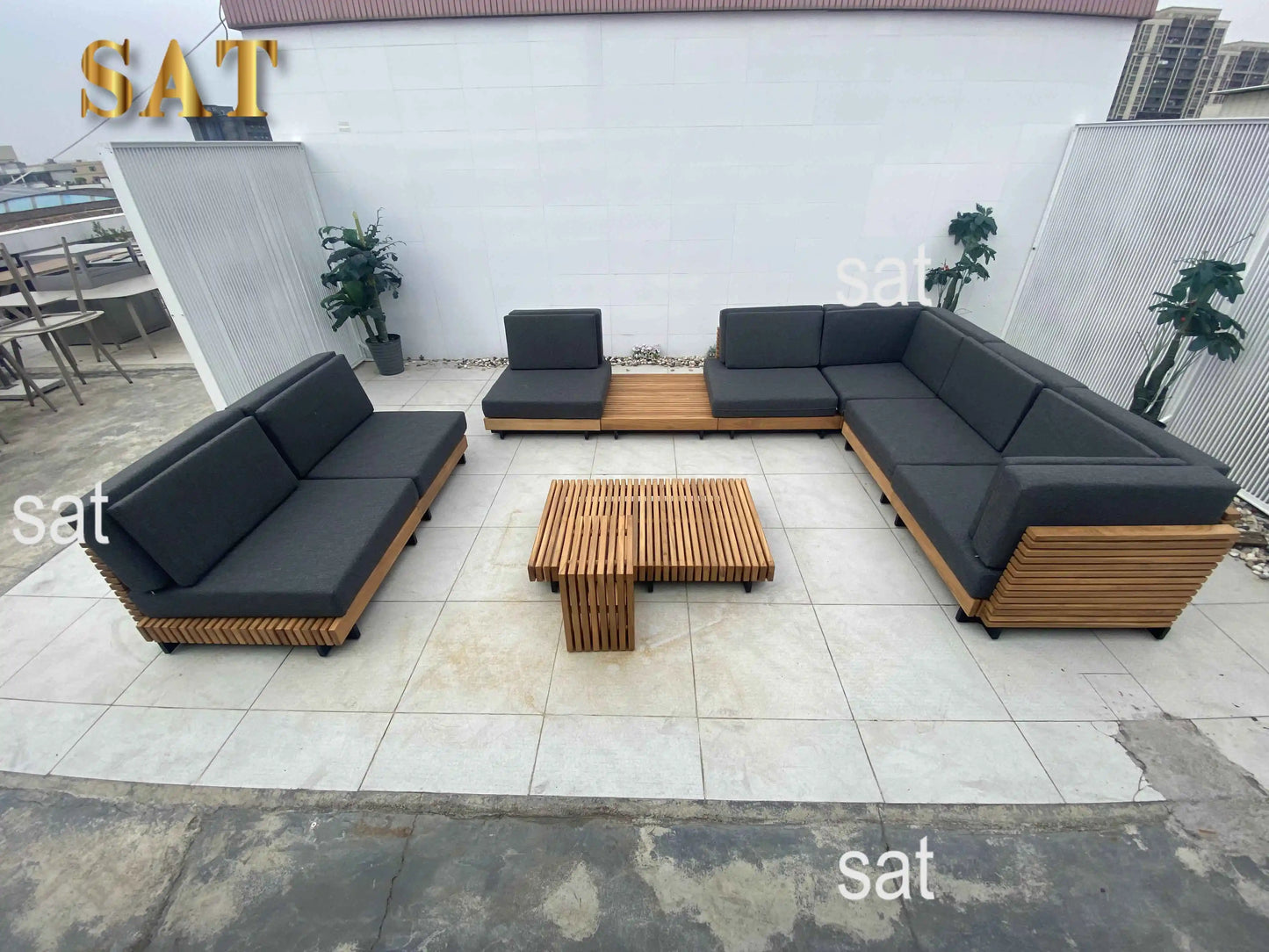 European Contemporary Teak Sofa Set Outdoor Furniture for Living Room Courtyard Hotel Villa Bedroom Park