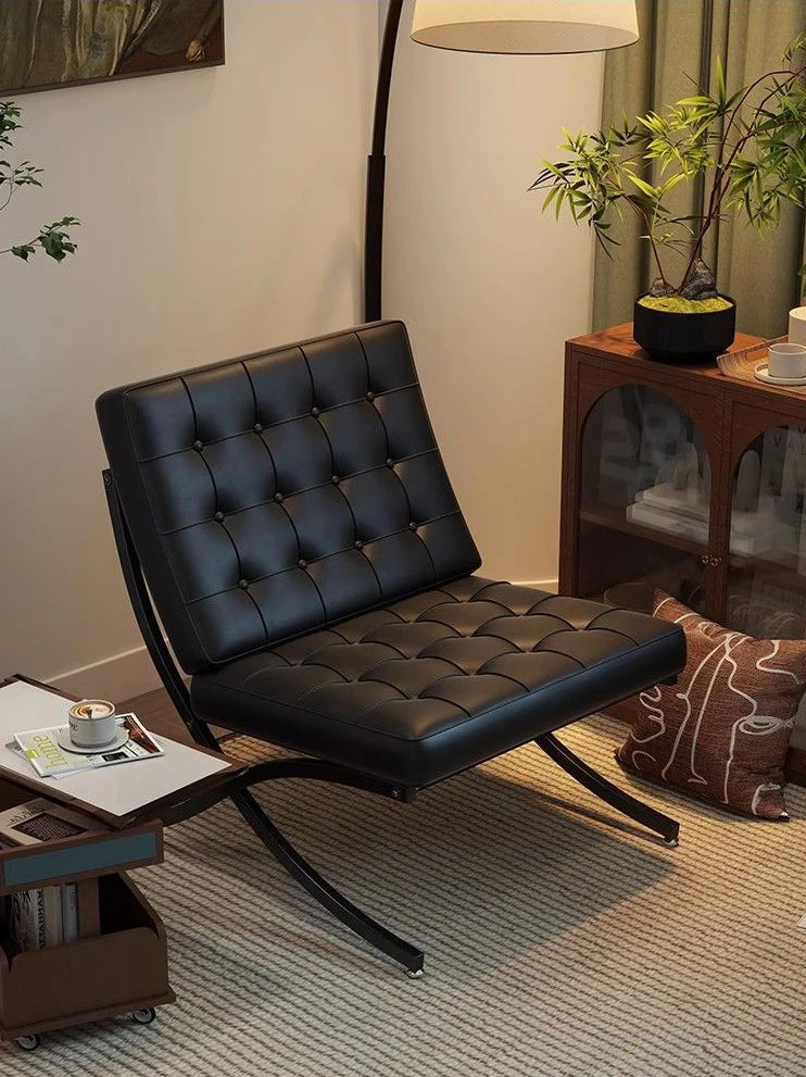Black Metal Living Room Chairs Balcony Throne Relax Reading Modern Room Decor Fashion Chairs Comfortable Sillones Home Design