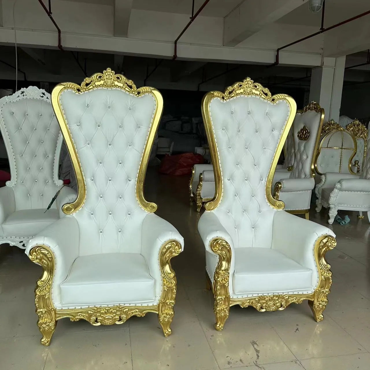 Modern European Style Luxury Golden Stainless Steel Leg King Throne Chair For Wedding Double Seat Leather Sofa for Hotel