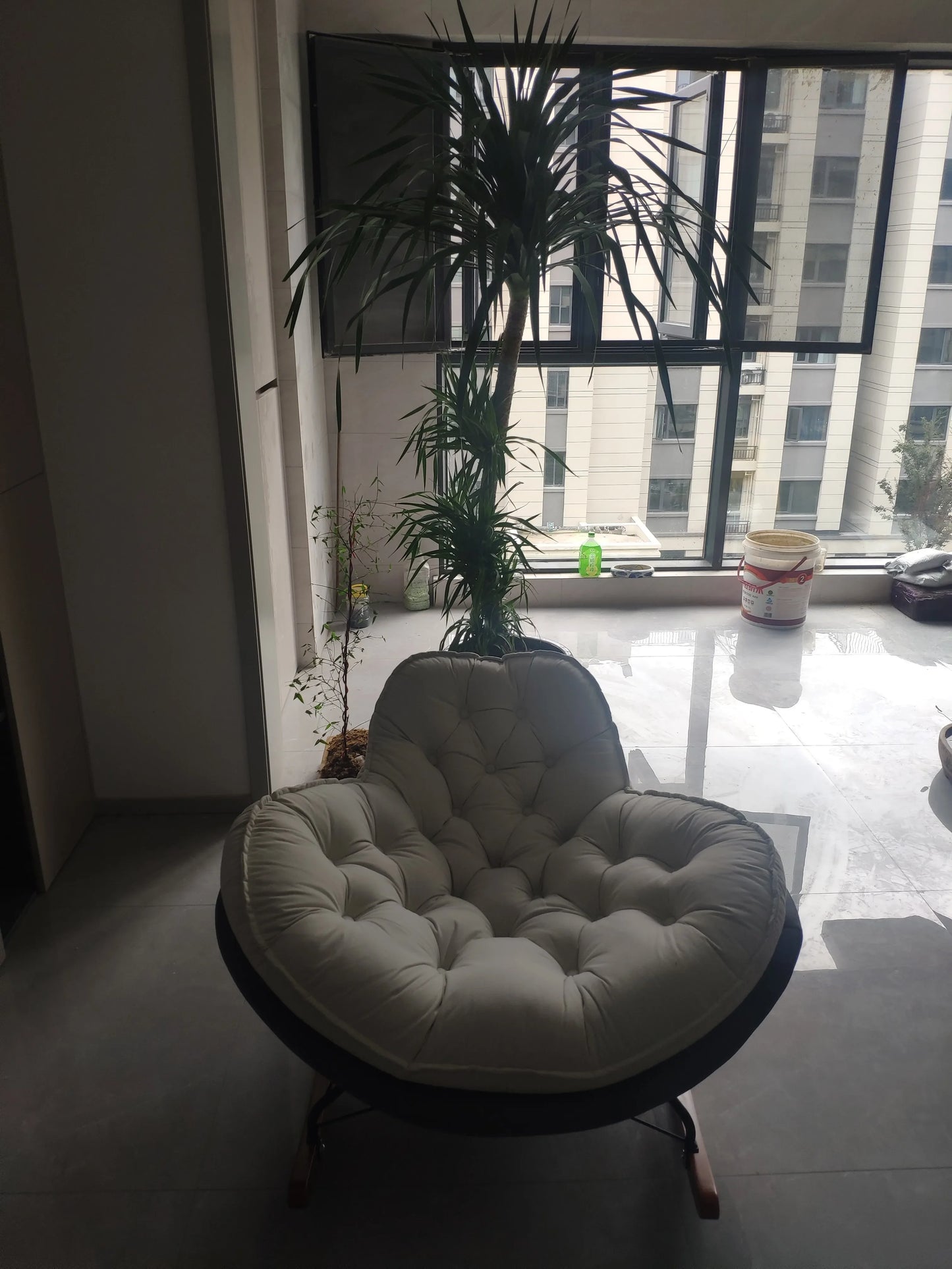 Nordic Style Rocking Chair for Living Room Cat scratch SKin Leather Light Luxury Lounge Chair for Adult Lazy Sofa Balcony Chair