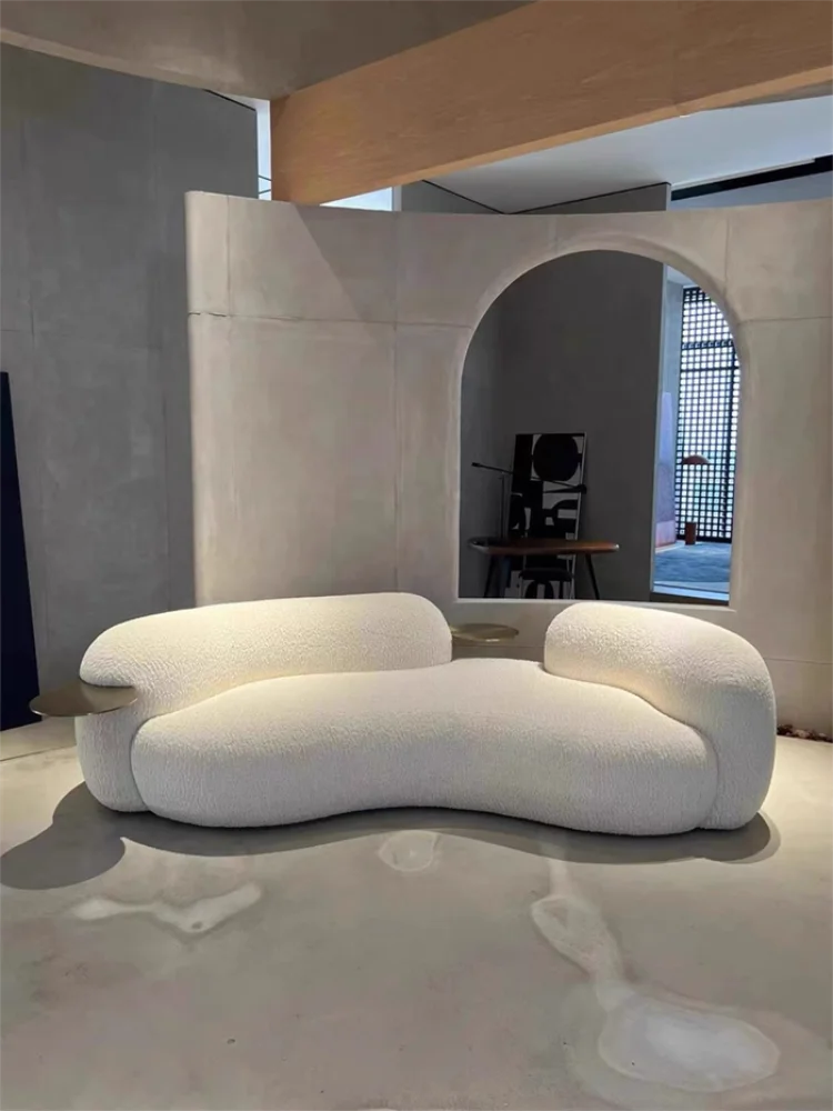 Cream wind creative curved sofa light luxury Italian minimalist pea small apartment guest leisure lamb wool fabric sofa