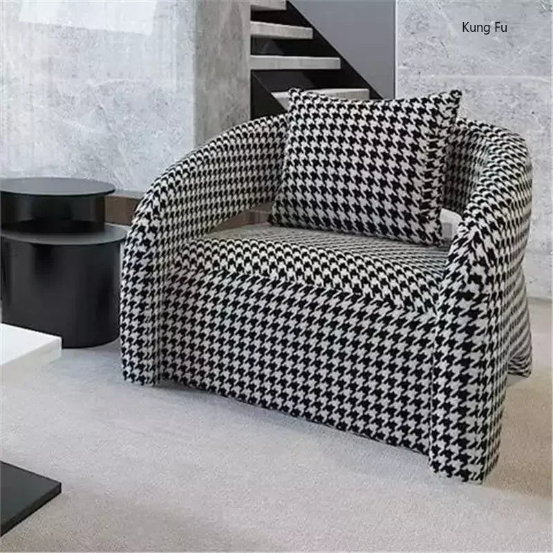 Casual Fabric Single Sofa Nordic Simple Living Room Furniture with Armrest and Backrest Lounge Chair Modern Light Luxury Balcony