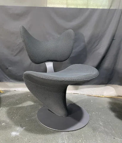 Nordic simple leisure chair light luxury creative design single sofa reception chair metal butterfly chair